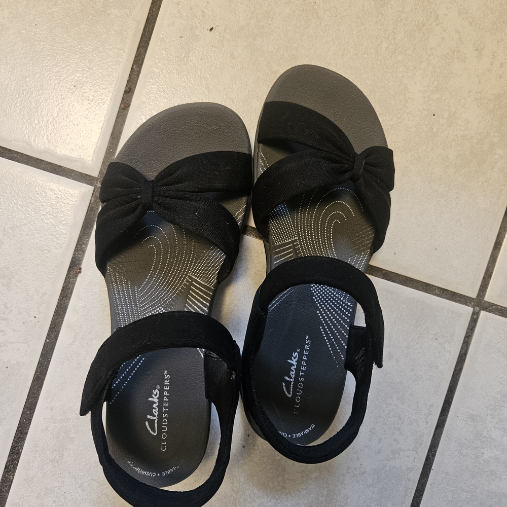 Clarks Black Sandals with Bow Detail